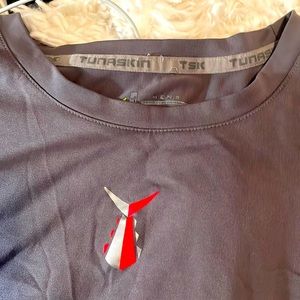 Men’s tuna, skin dry fit shirt